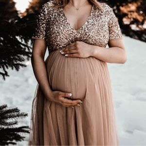 Sequin Bodice Tulle Maternity Gown - Champagne